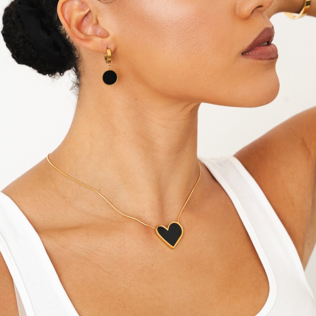 Colar Sweet Alhambra Inspiração - Coração Preto