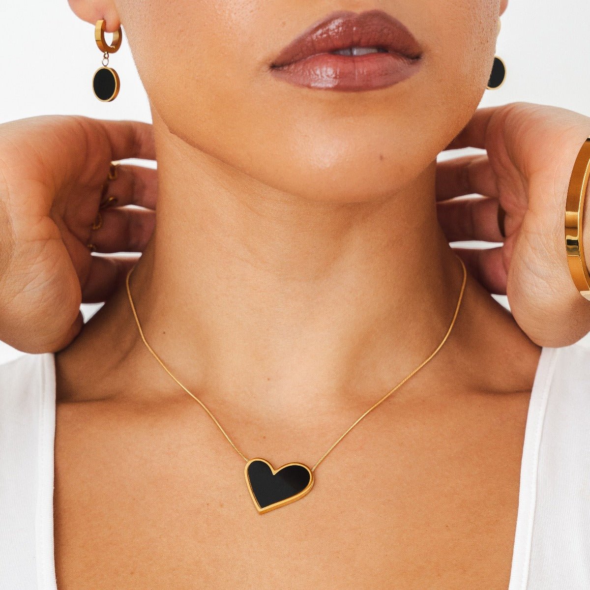 Colar Sweet Alhambra Inspiração - Coração Preto
